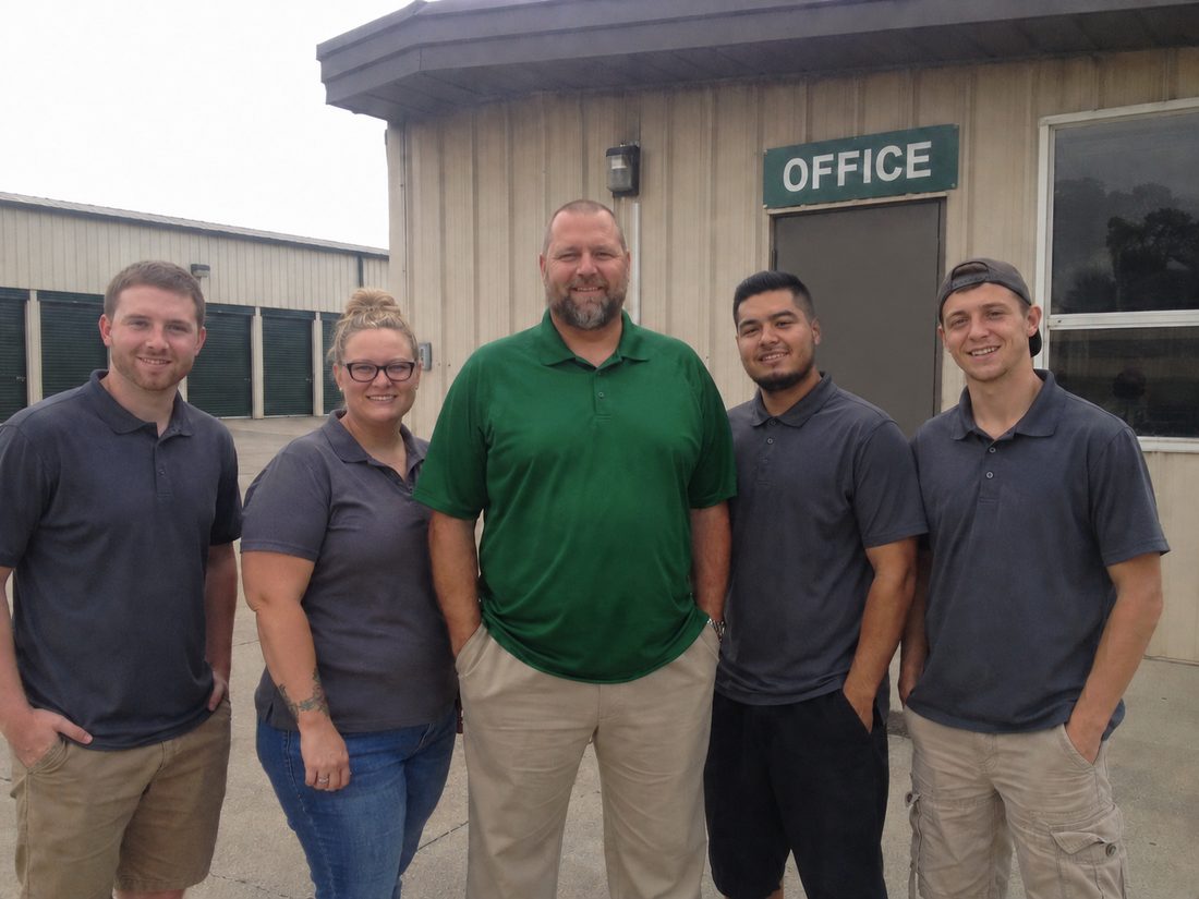 Pest control professionals in Victoria, TX